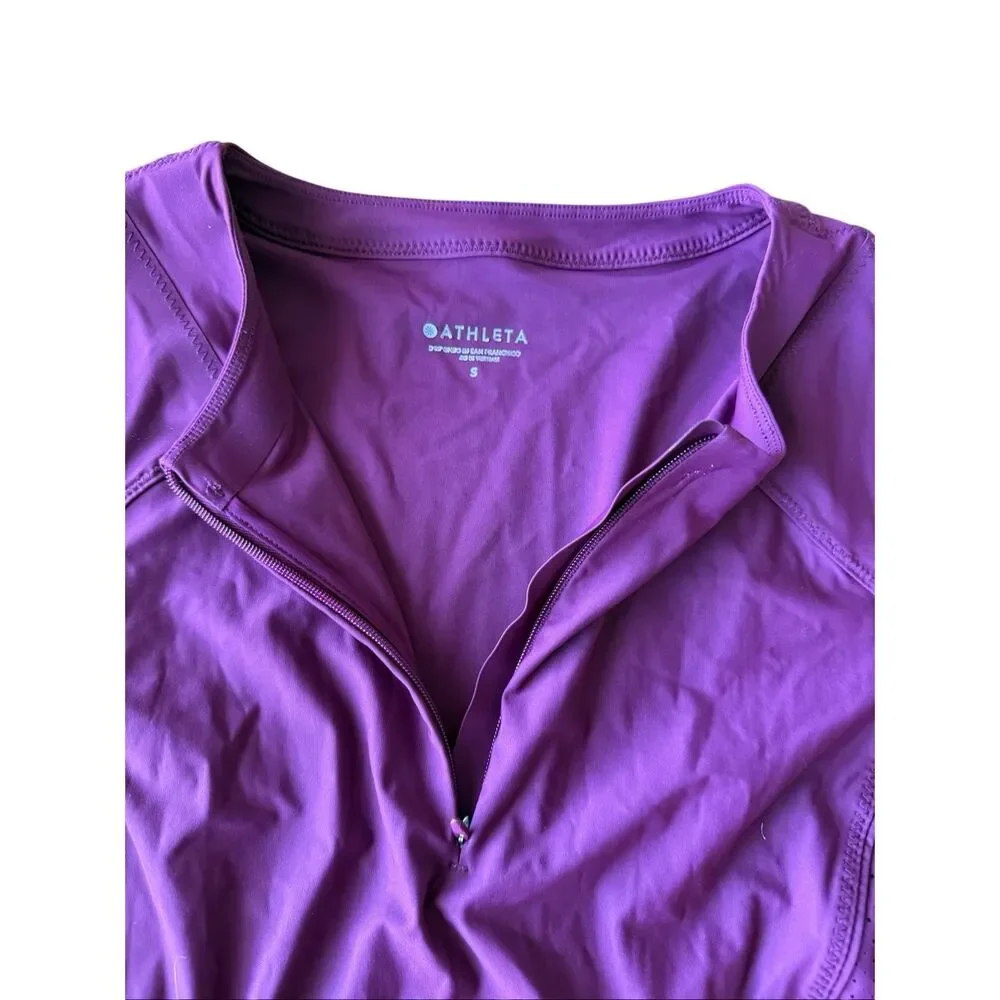 Athleta Womens 1/4 Zip Short Sleeve Mesh Pocket Running Active Top Purple Small
